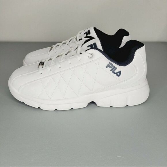 FILA Fulcrum 3 athletic shoes Mens white size 8.5 women’s size 7 unisex